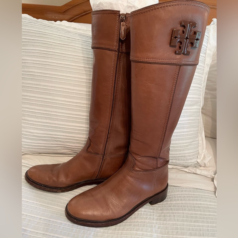 Tory Burch Lowell riding boot. Size 7.5